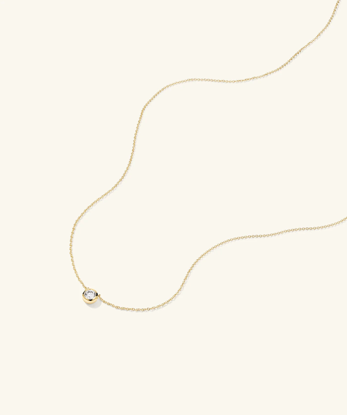 Minimal Round Zircon Necklace