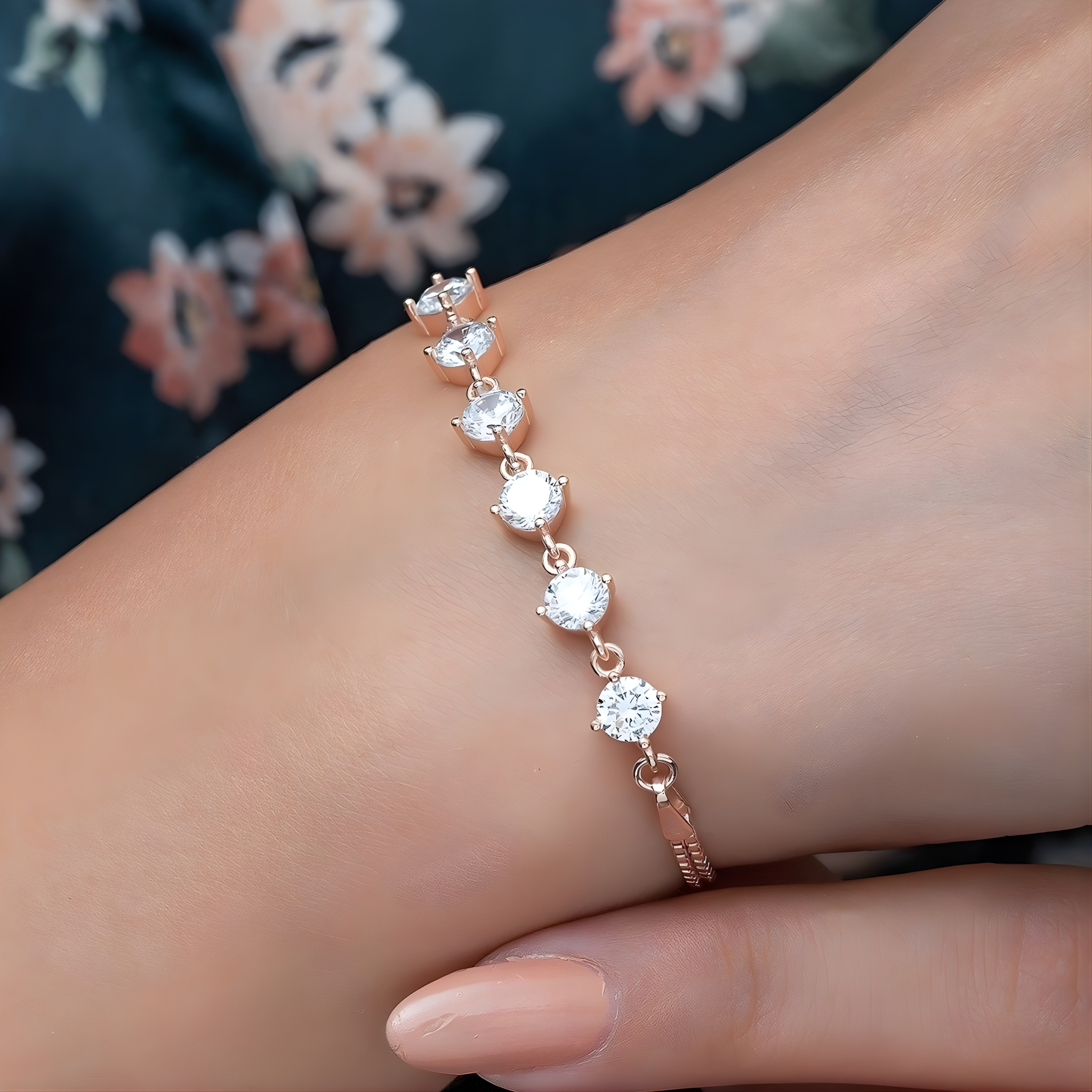 Mini Moons Zircon Rose Gold Bracelet