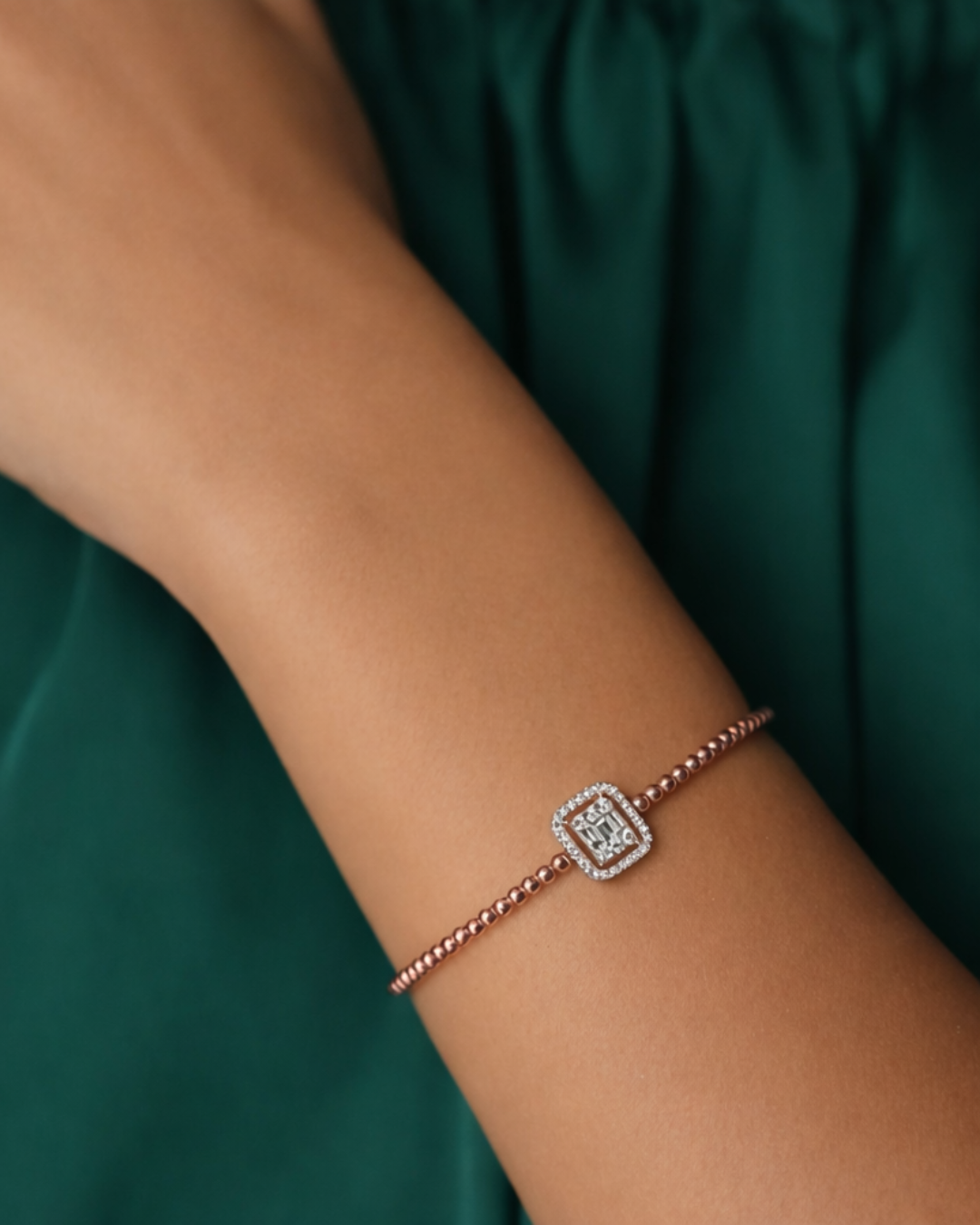 Miss Iconic Zircon Bangle