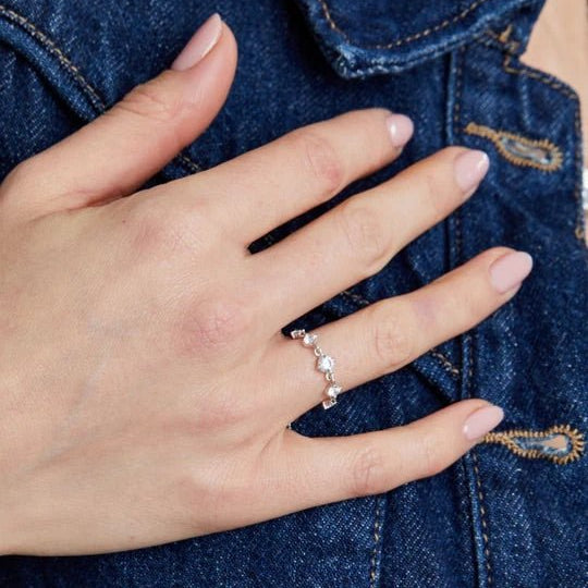 Multi Zircon Chain Ring Silver - ARTSY SILVER