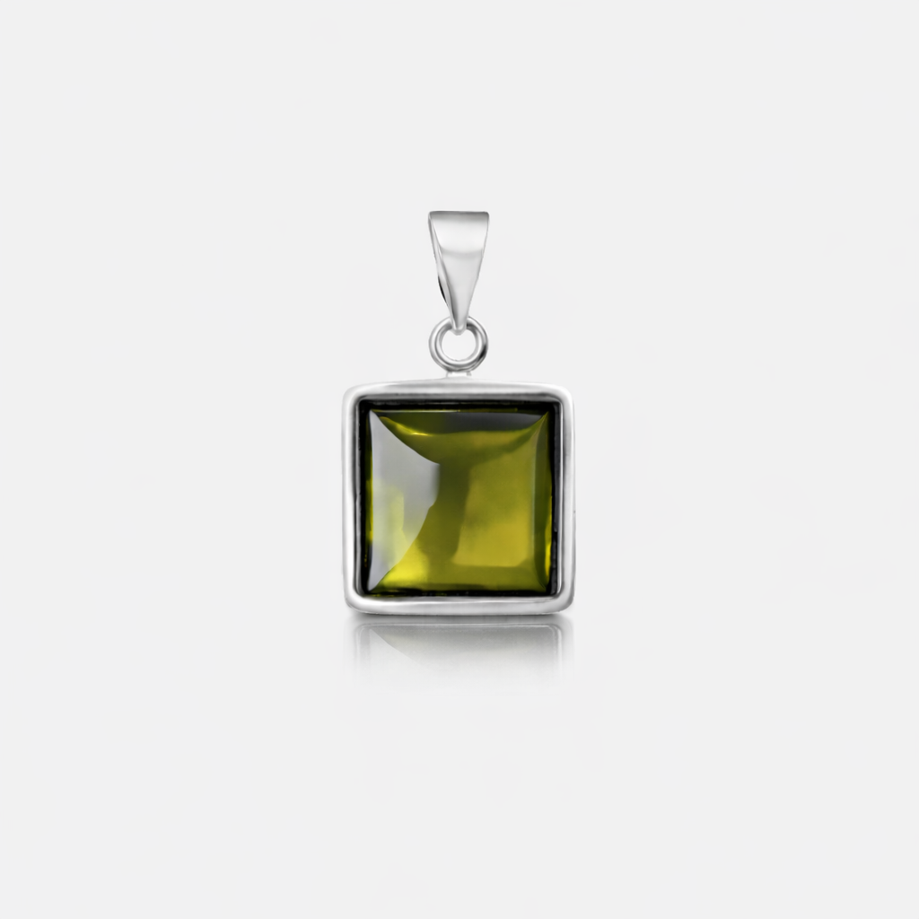 Olive Square Pendant - ARTSY SILVER