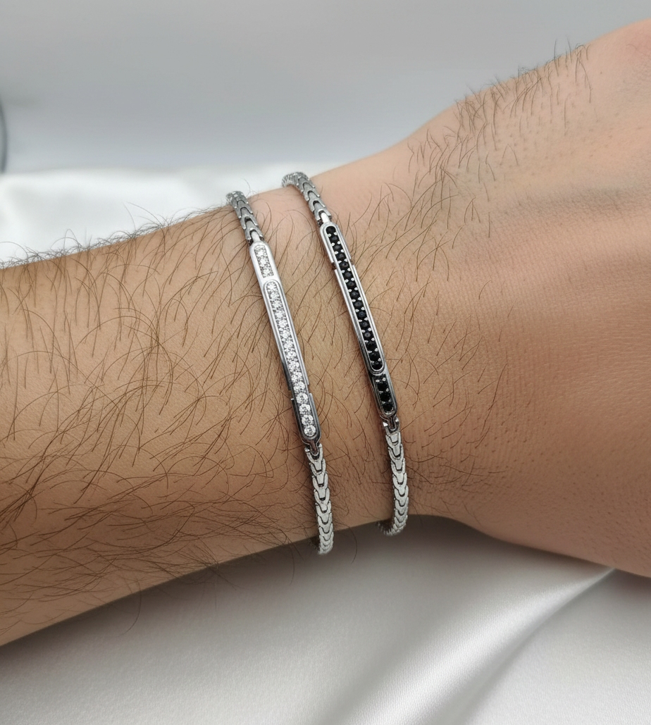 Onyx Line Chain Bracelet