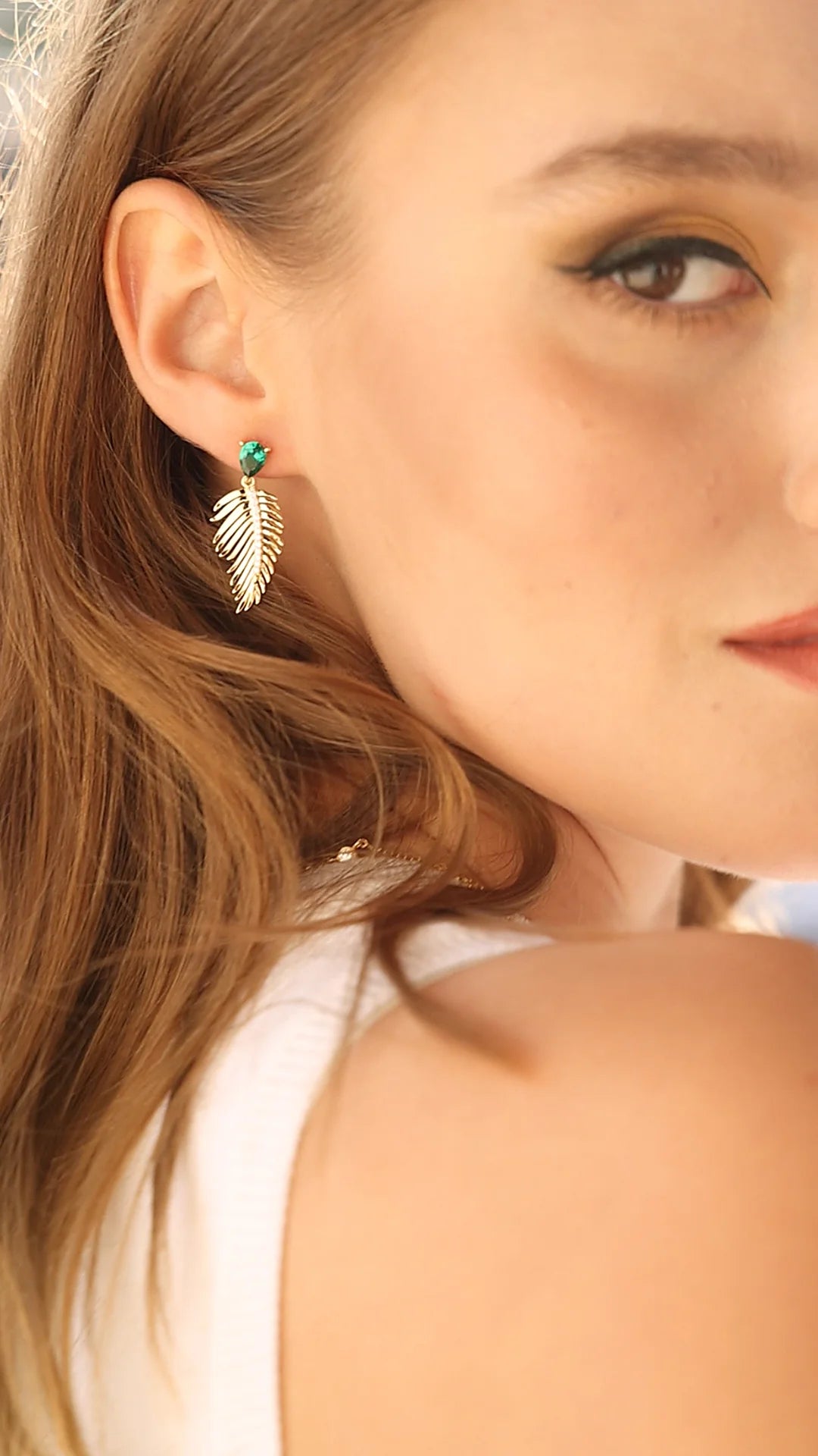 Palma Emerald Stone Earrings - ARTSY SILVER