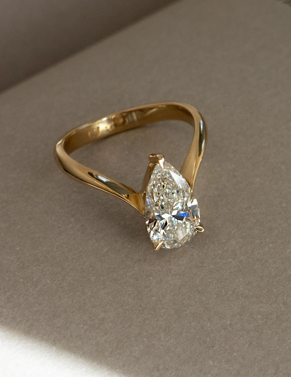 Pear Eve Ring