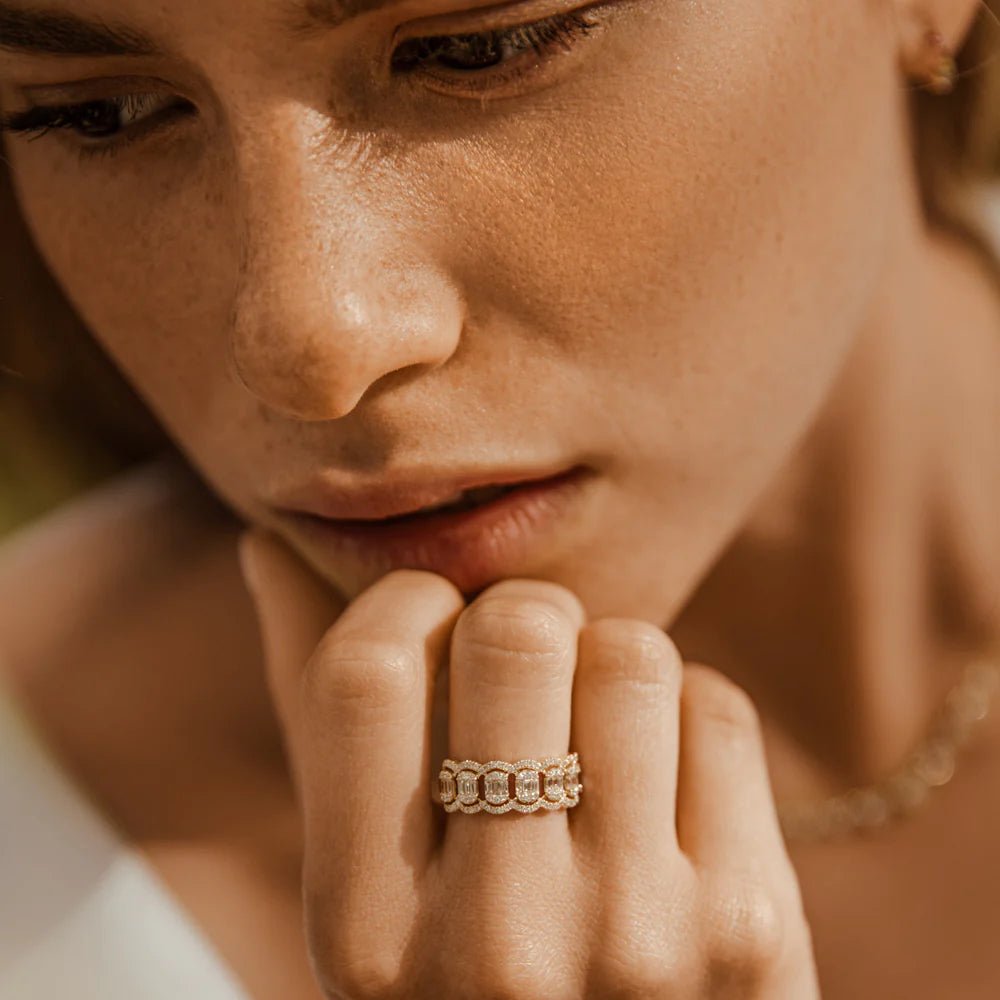Phoenix Zircon Ring - ARTSY SILVER