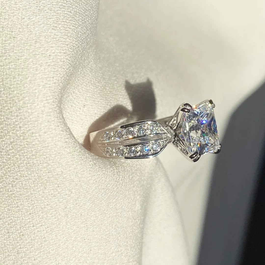 All Eyes On You Zircon Ring - ARTSY SILVER