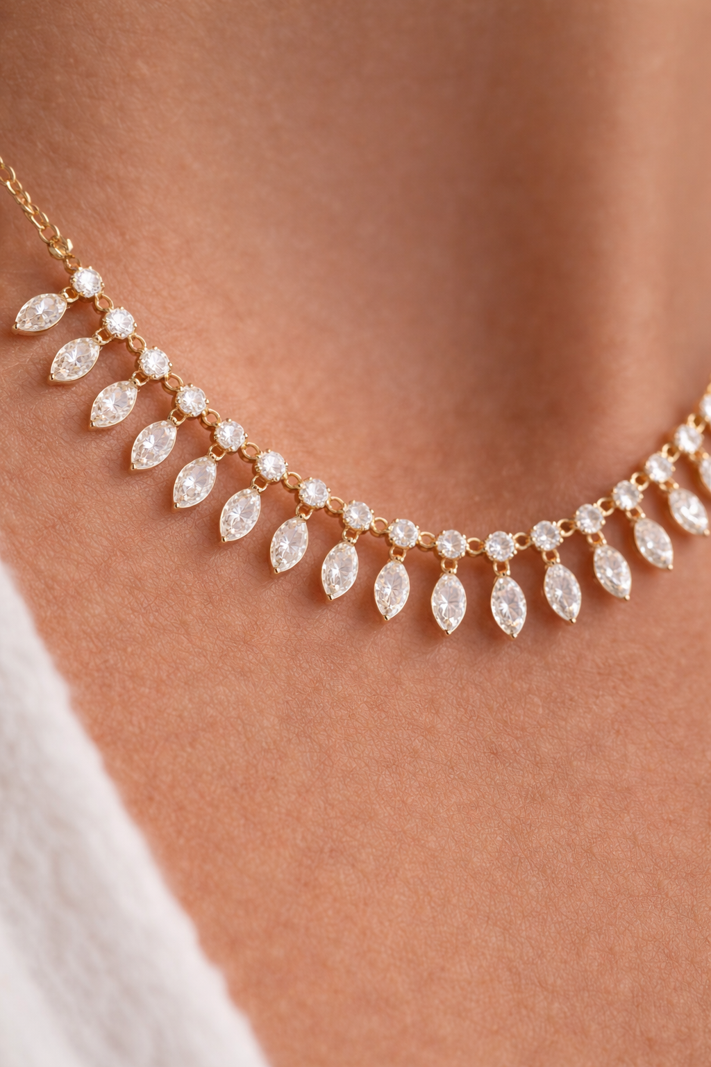 Queen’s Radiance Marquise Zircon Necklace - ARTSY SILVER