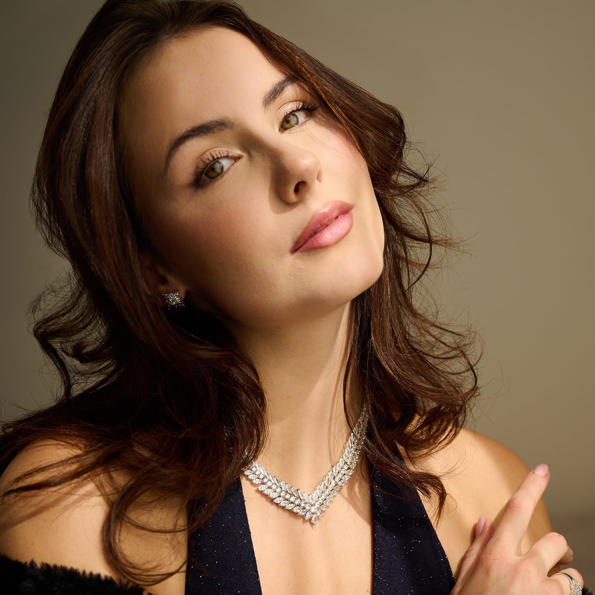 Regal Marquise Necklace - ARTSY SILVER