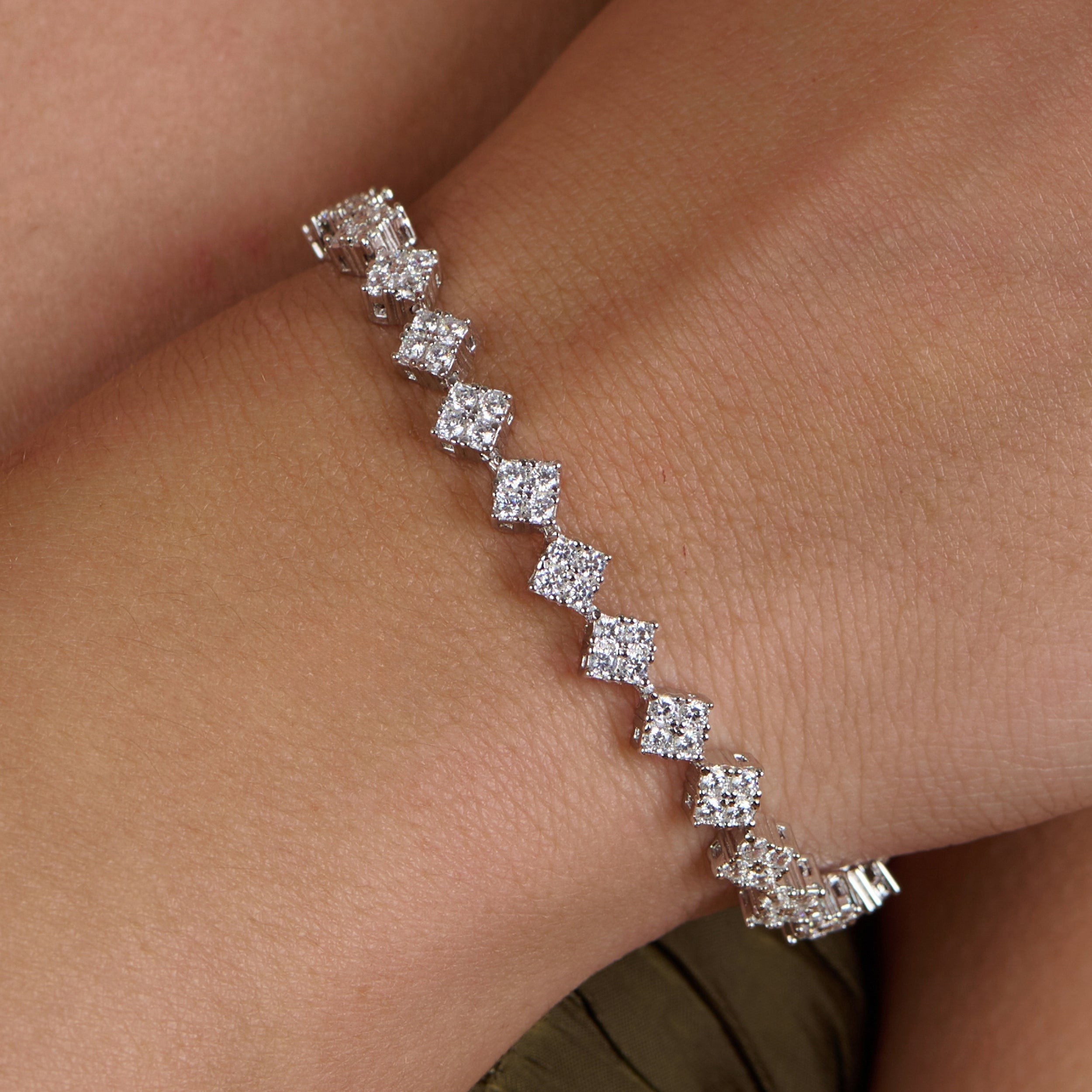 Rhythm Link Silver Bracelet