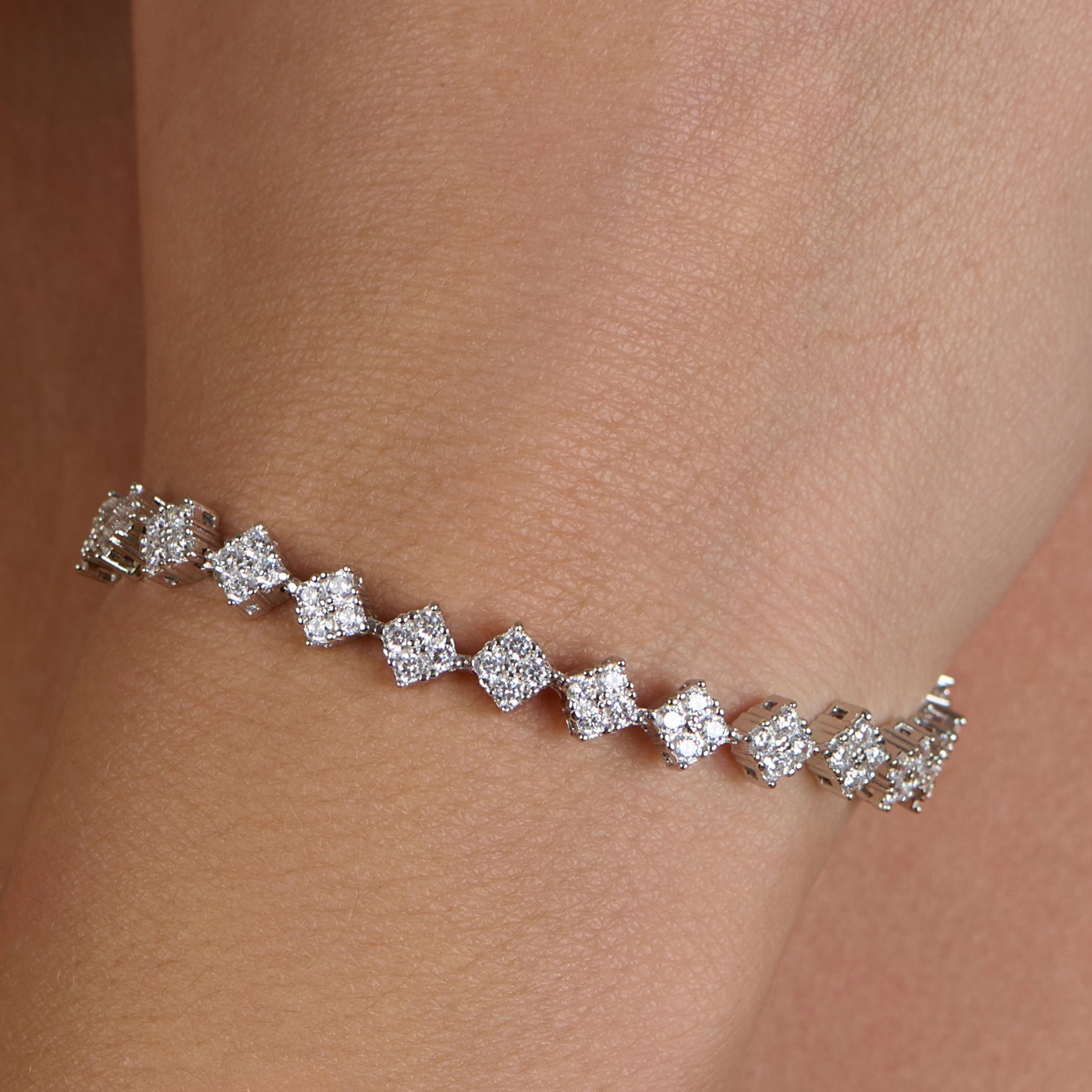 Rhythm Link Silver Bracelet