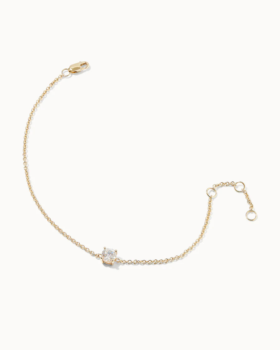 The Serene Solitaire Bracelet