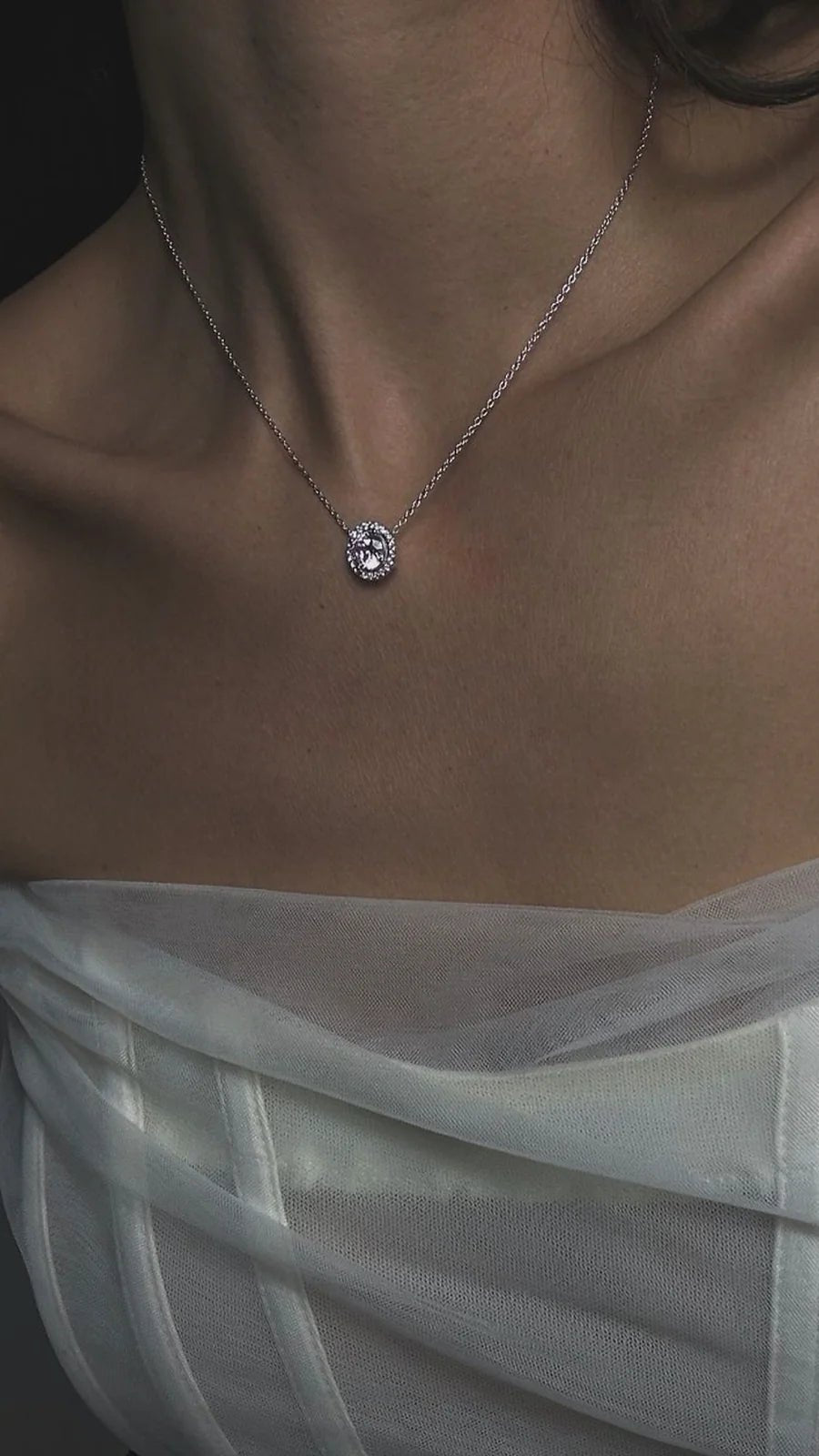 Round Zircon Solitaire Necklace - ARTSY SILVER