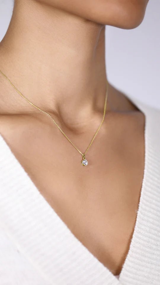 Glacé White Zircon Necklace - ARTSY SILVER