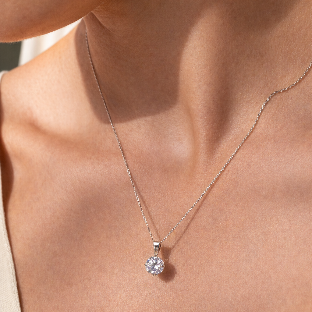 Round Zircon Stone Silver Necklace - ARTSY SILVER