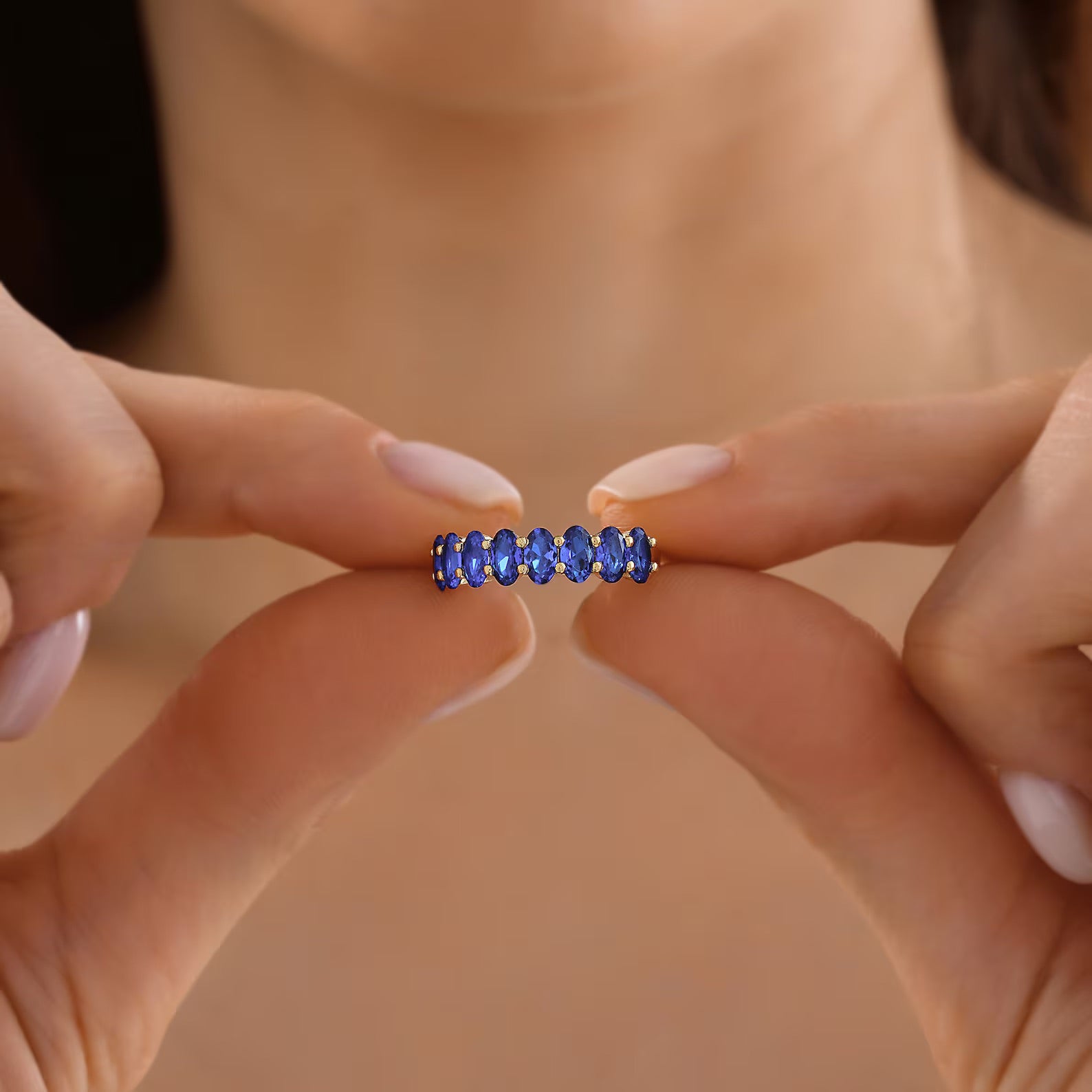 Blue paradise Sapphire Band - ARTSY SILVER