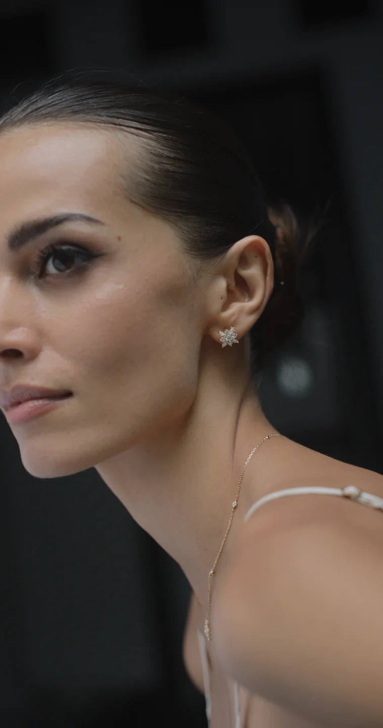 Snow Flower Zircon Stud Earring Gold plating - ARTSY SILVER