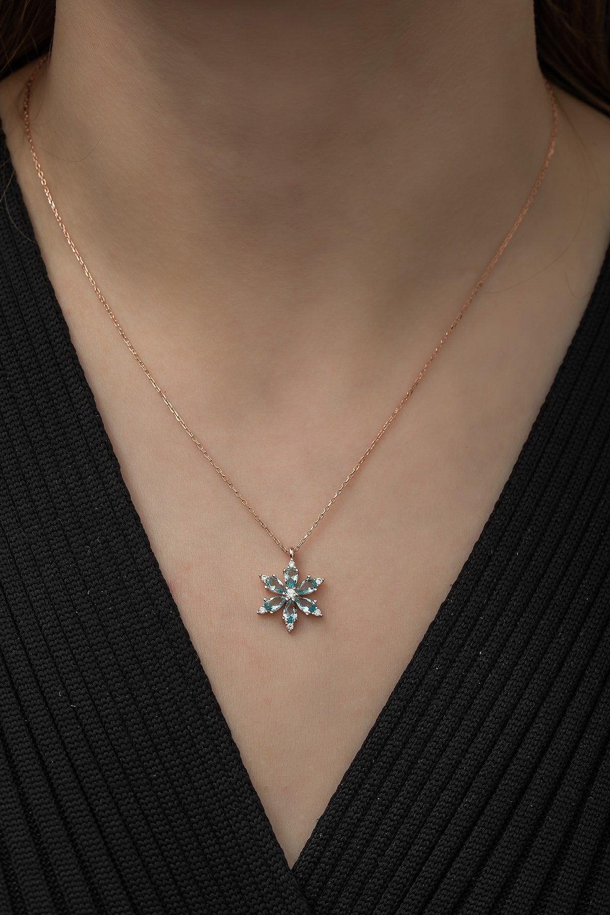 Snowflake Aquamarine Flower