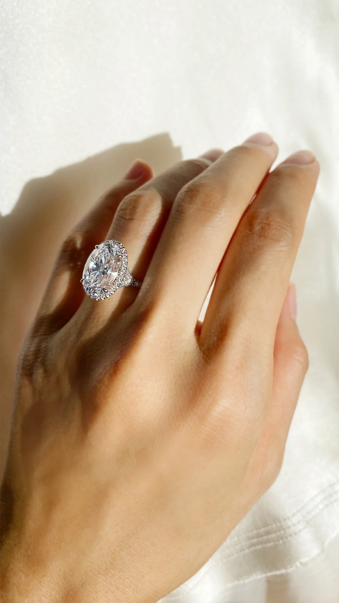 Solitaire White Zircon Ring - ARTSY SILVER