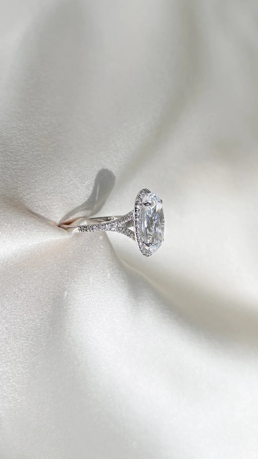 Solitaire White Zircon Ring - ARTSY SILVER