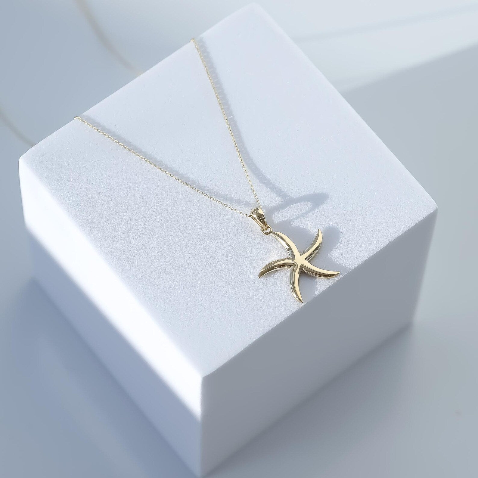 Stella Sea Star Necklace - ARTSY SILVER