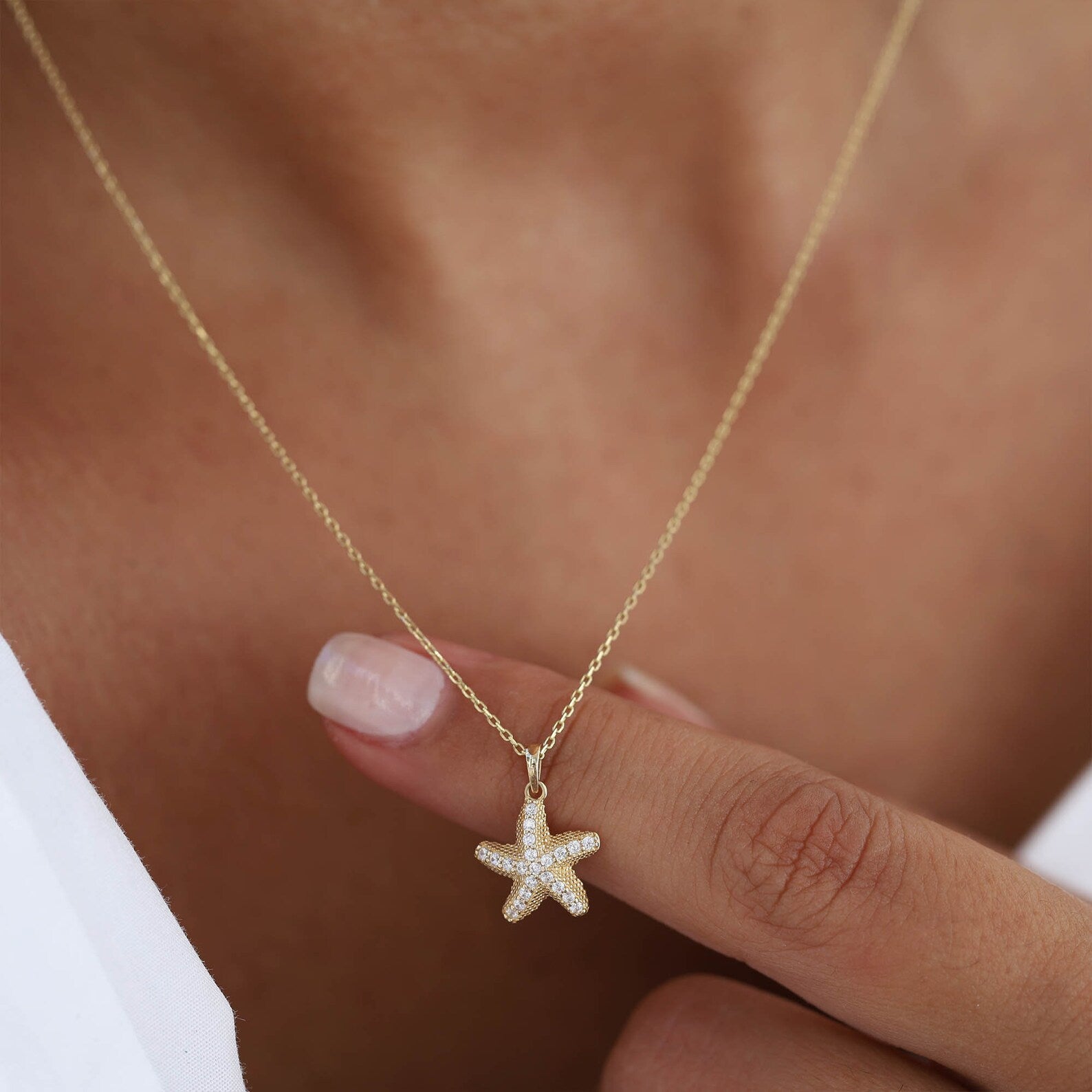 Peach Zircon Seastar Necklace - ARTSY SILVER