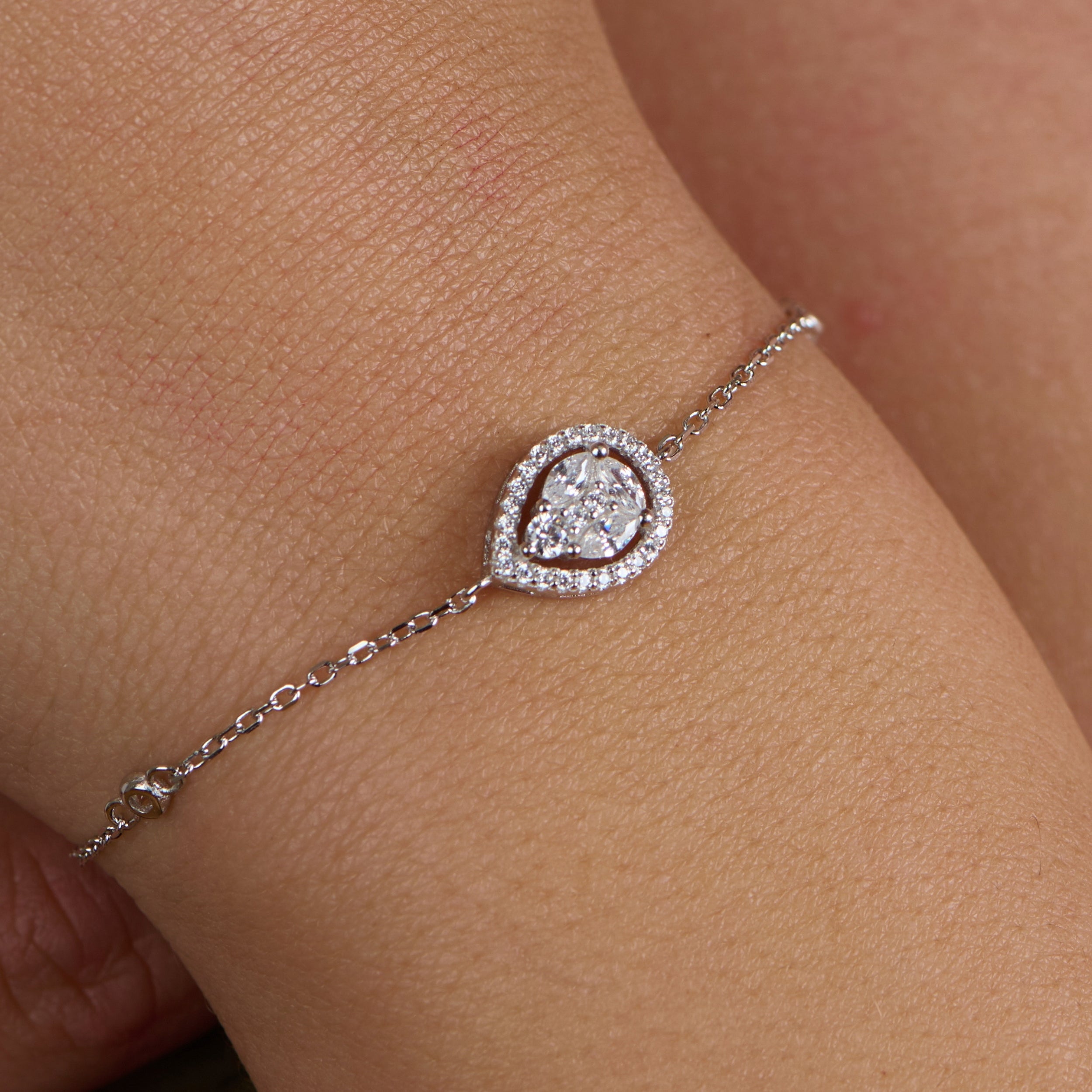 Tear of Light Bracelet