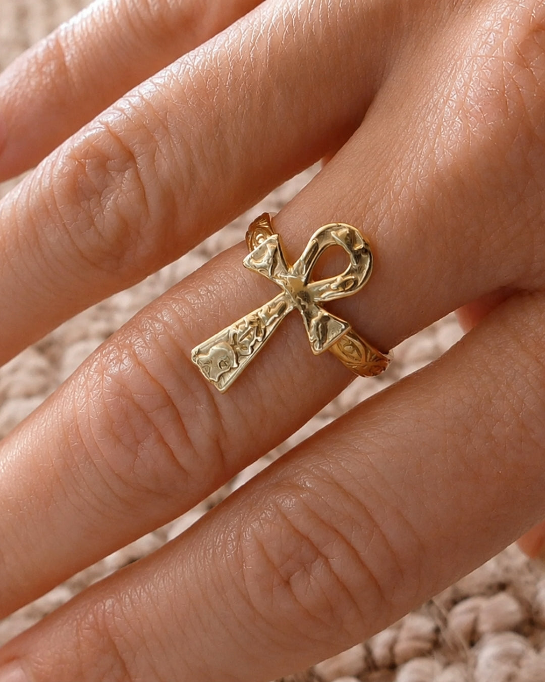 The Pharaohs Legacy Woman's Ring - ARTSY SILVER