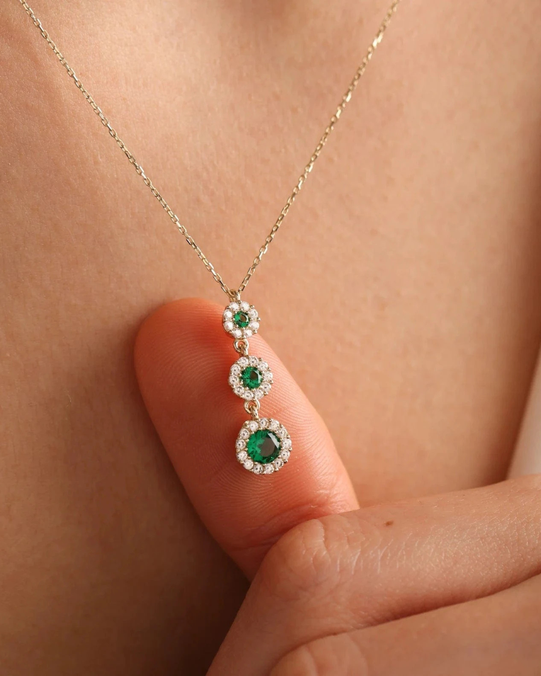 Three Wishes Emerald Stone Necklace - ARTSY SILVER