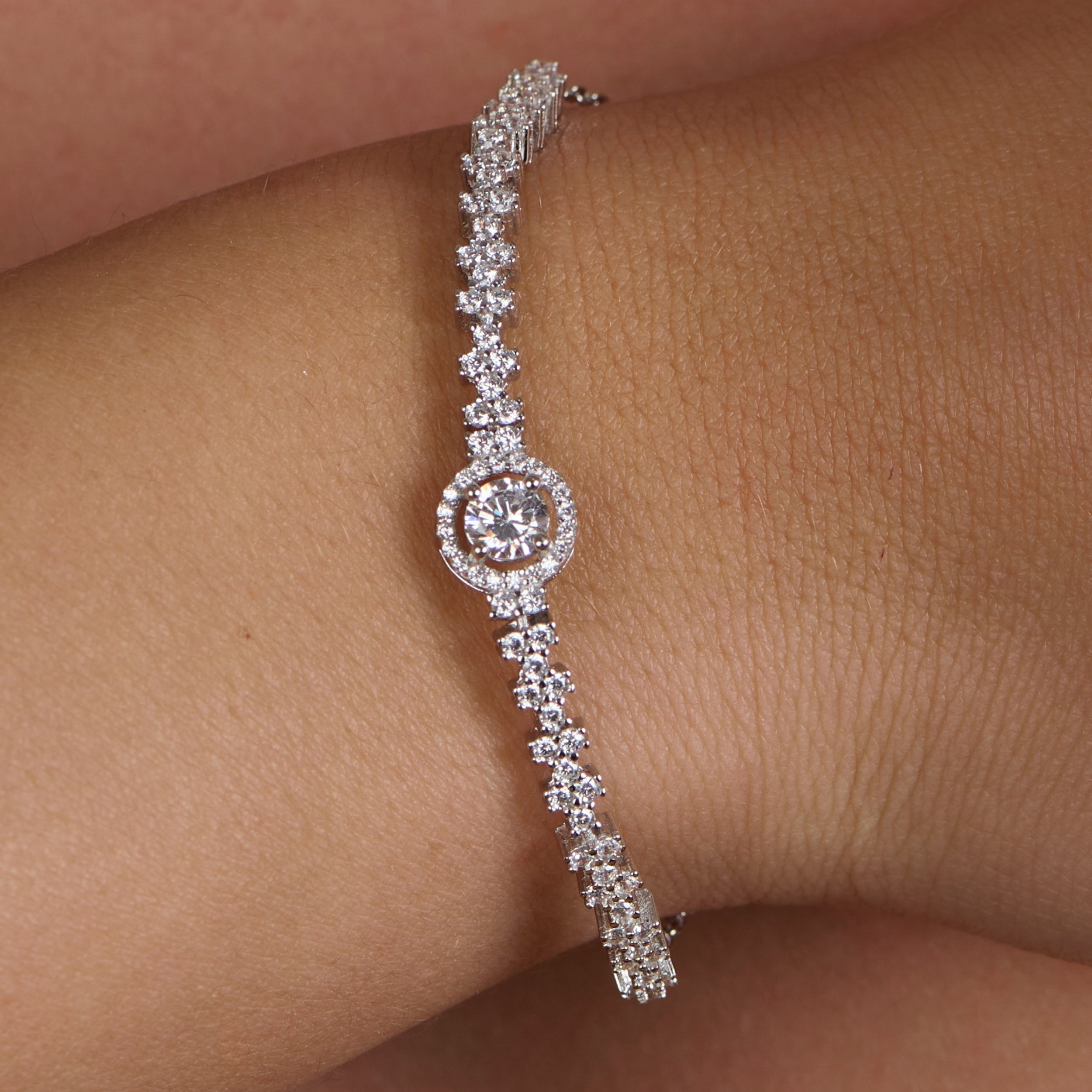 Timeless Halo Silver Bracelet