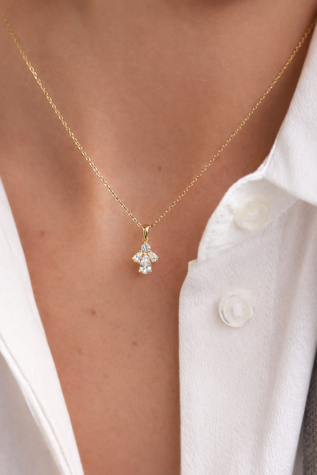 woman's Necklace with White Zircon Gold Plated -ARTSY SILVER 
