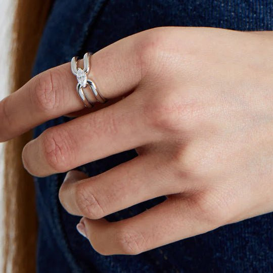 Your Timeless Zircon Gem Silver Ring - ARTSY SILVER