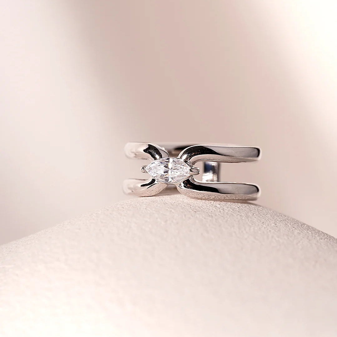 Your Timeless Zircon Gem Silver Ring - ARTSY SILVER