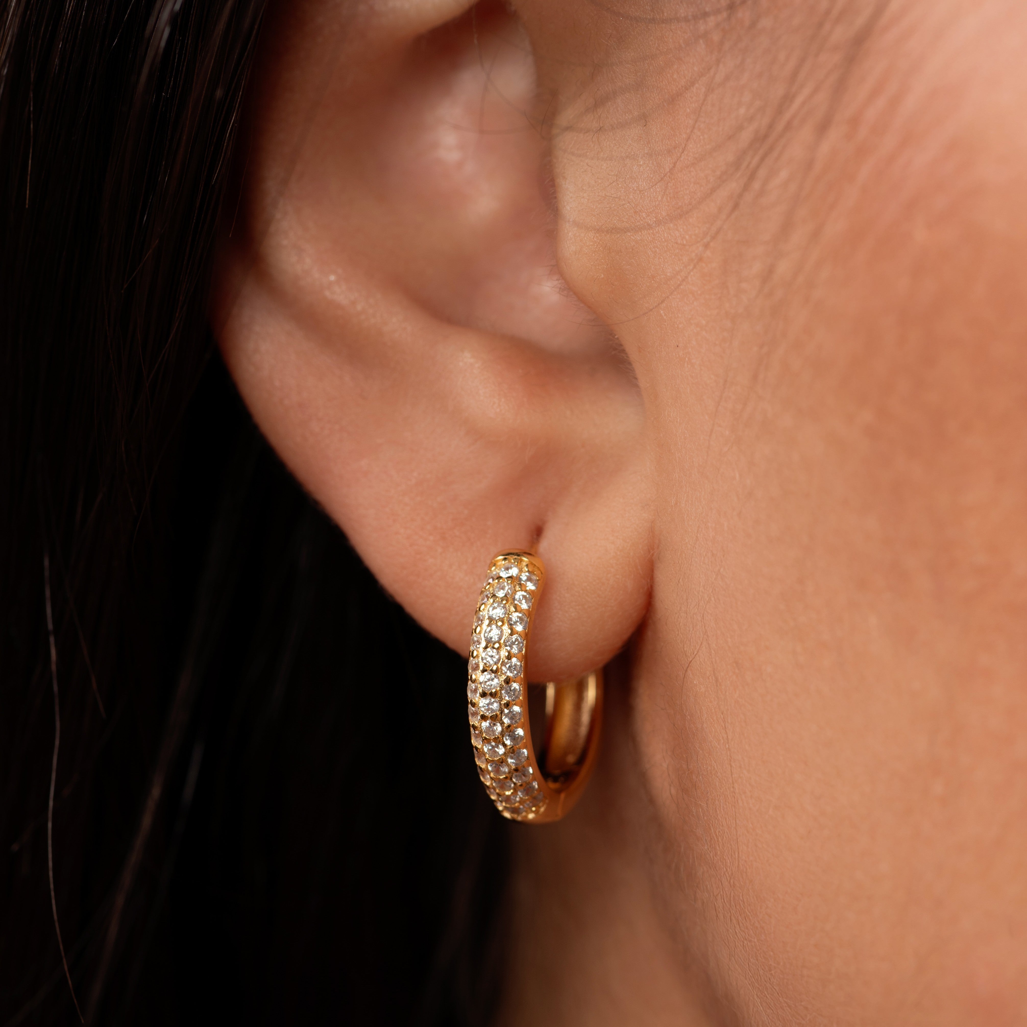 Zircon Cutie Huggie Gold Plating Earrings