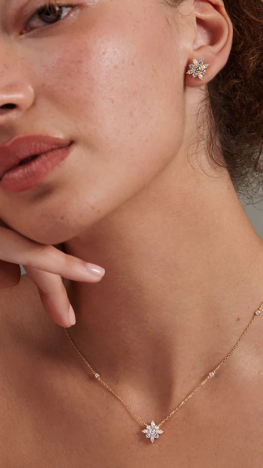 Golden Lilly Flower Necklace