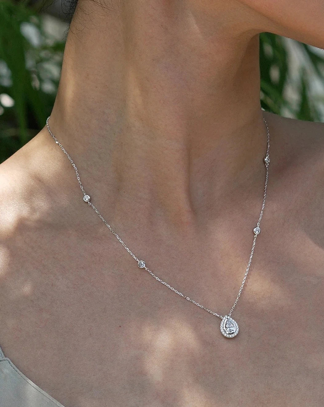 Swan Lake Pear Silver Necklace - ARTSY SILVER