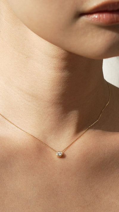 Classic Round Zircon Necklace - ARTSY SILVER