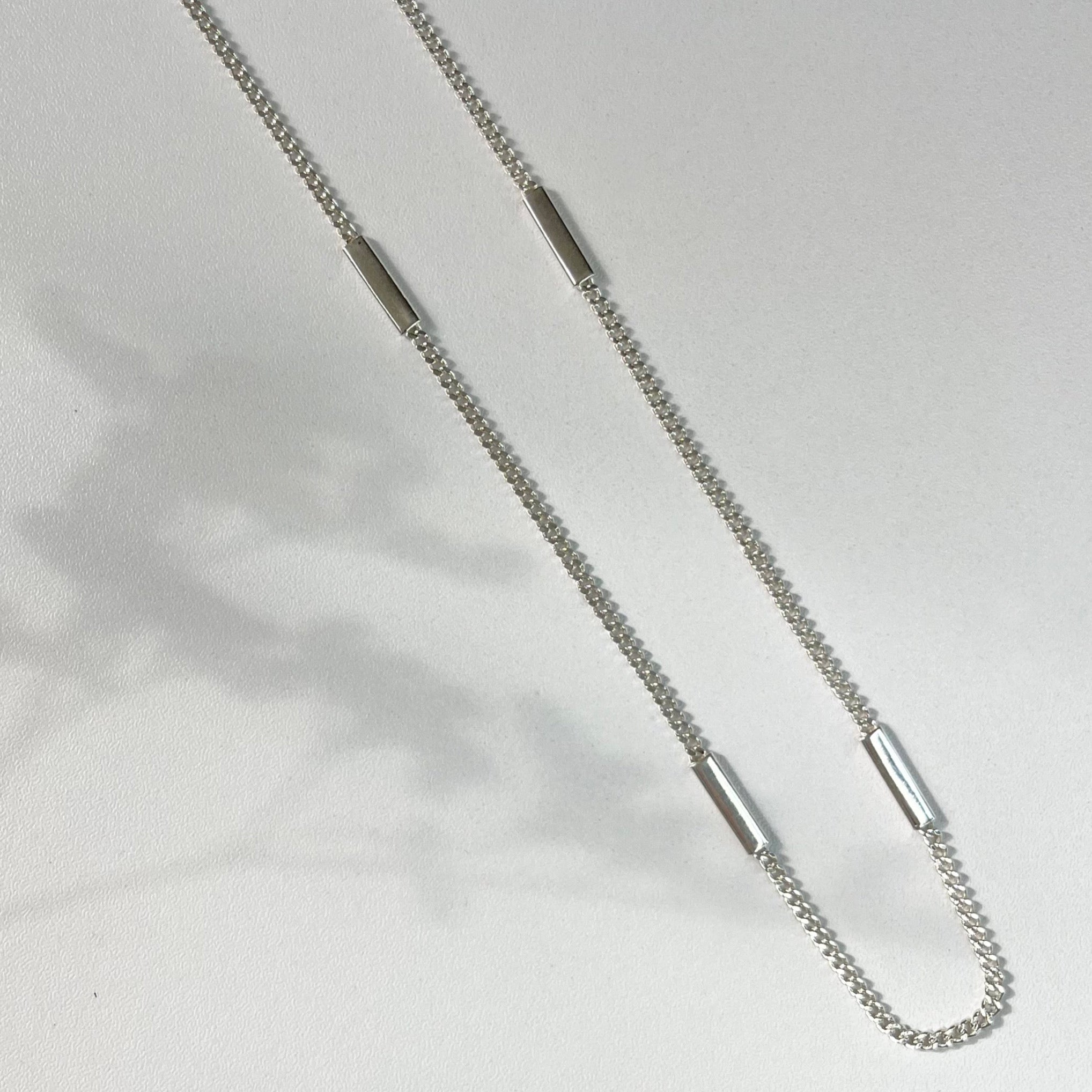 Curb Blocks Silver Chain - ARTSY SILVER