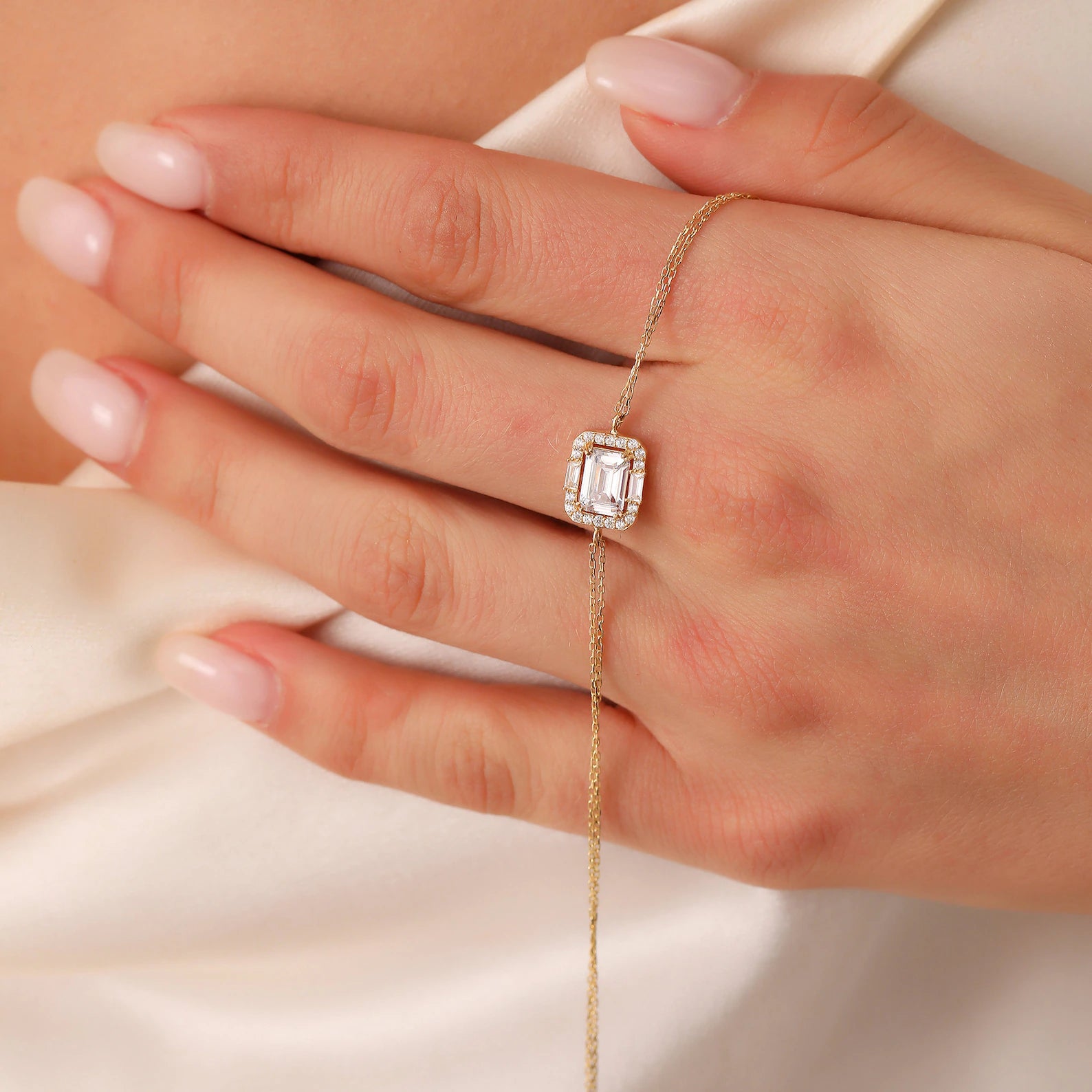 Glam Queen Zircon Bracelet - ARTSY SILVER