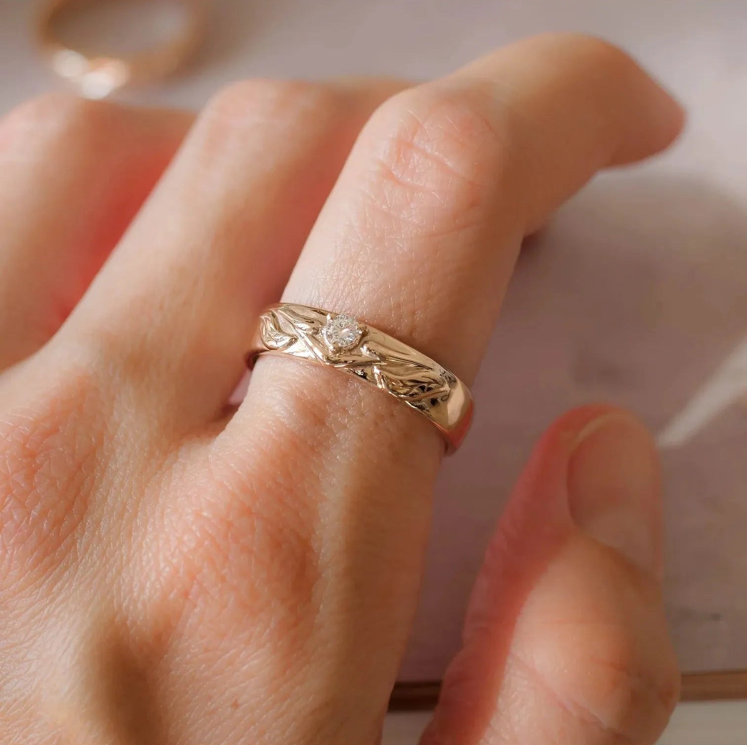 Leaf Design Band - ARTSY SILVER