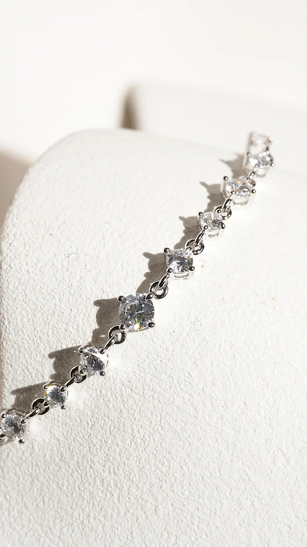 Twinkled Zircon Adjustable Bracelet