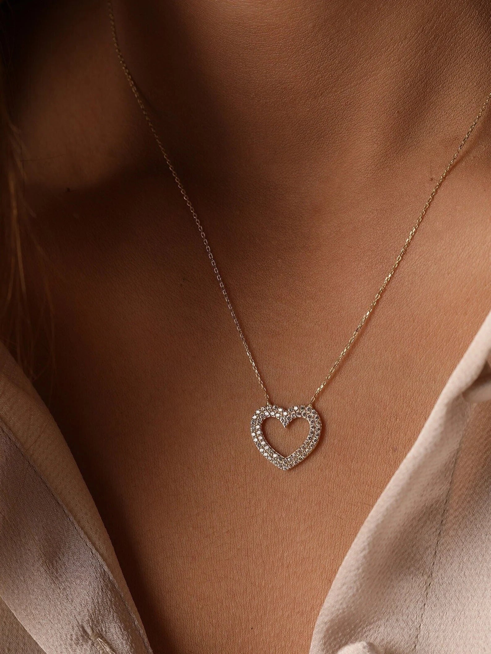 Lovely Heart Zircon Necklace - ARTSY SILVER