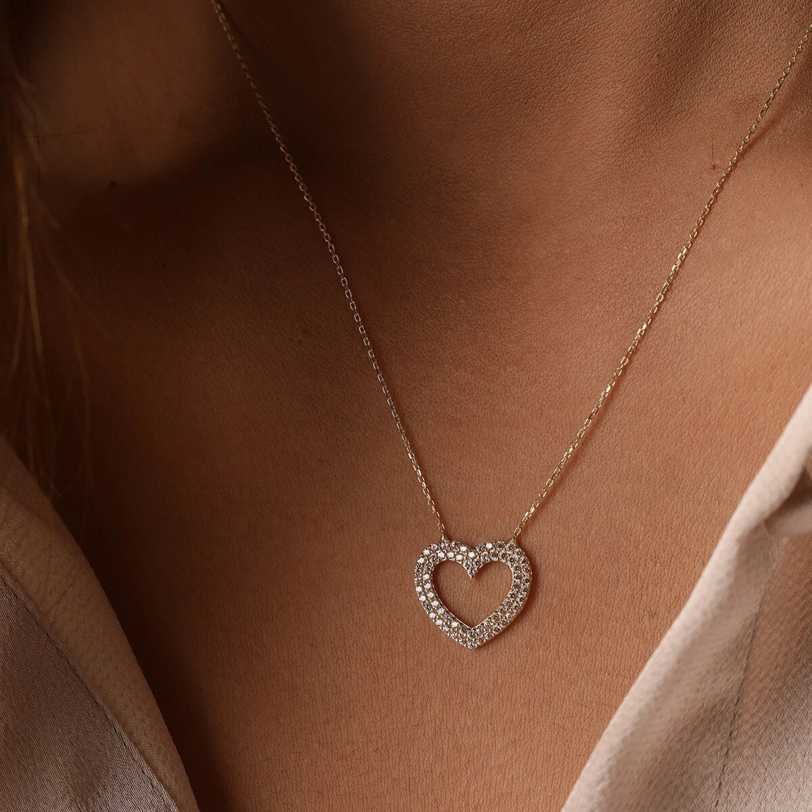 Lovely Heart Zircon Necklace - ARTSY SILVER