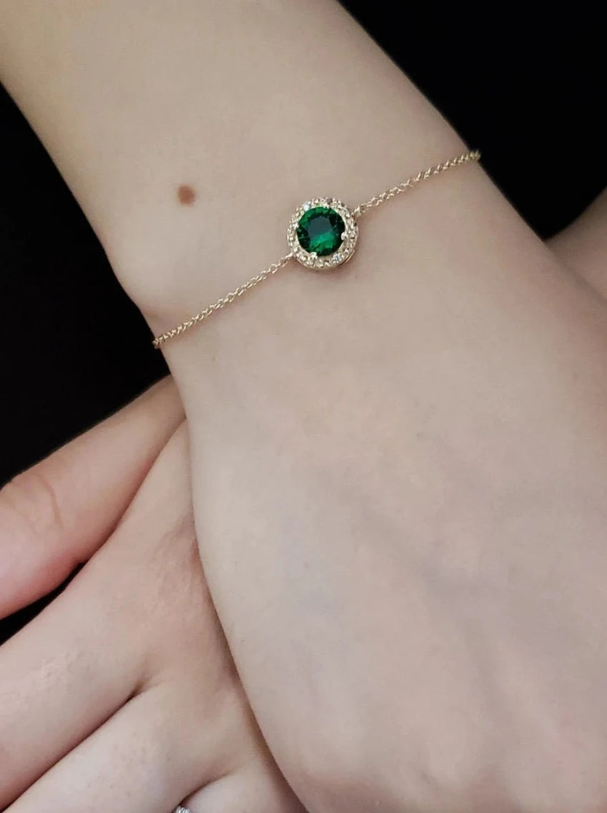 Round Emerald Stone Bracelet