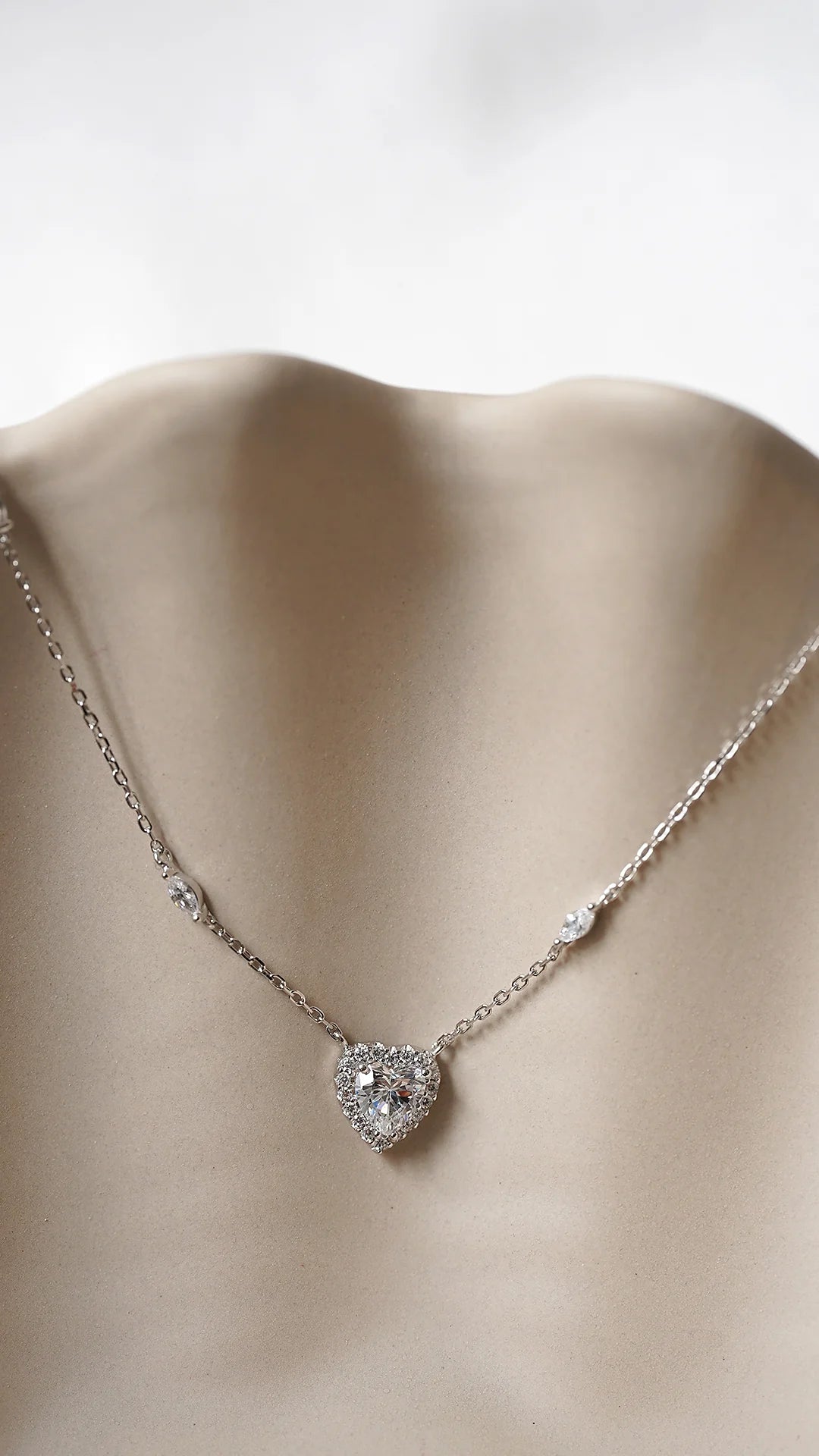 Sweetheart Zircon Silver Necklace