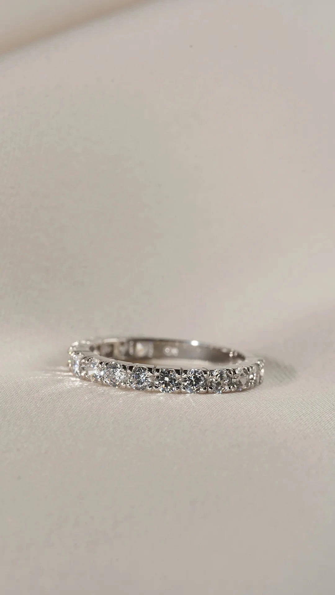 Fairy Lights Zircon Silver Wedding Band - ARTSY SILVER