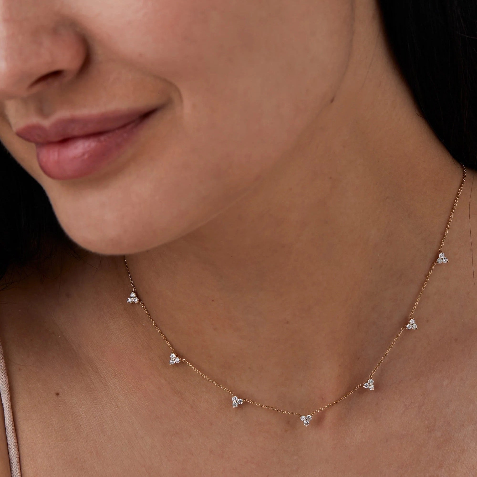 Tiny Three Stones Zircon Necklace - ARTSY SILVER