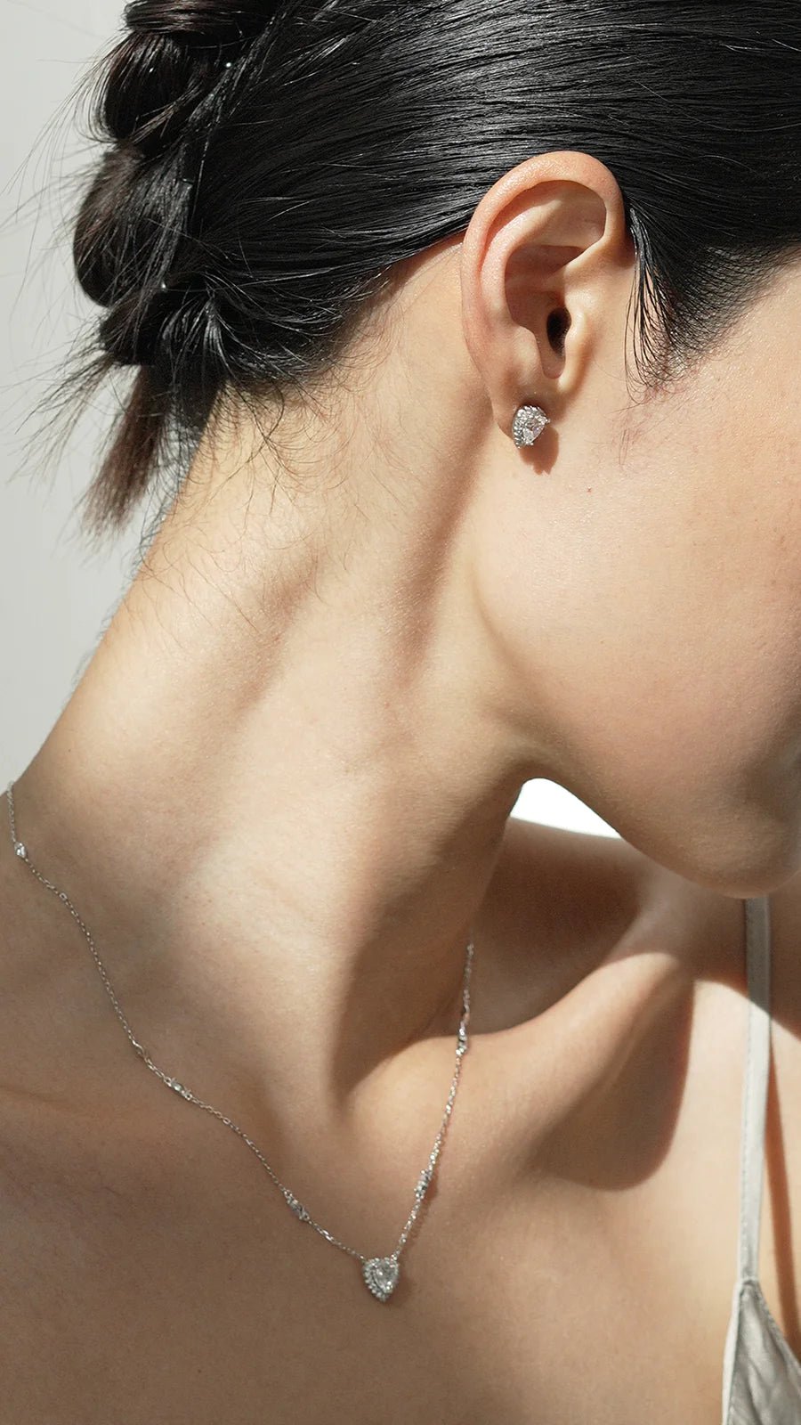 Sweetheart Zircon Silver Necklace - ARTSY SILVER