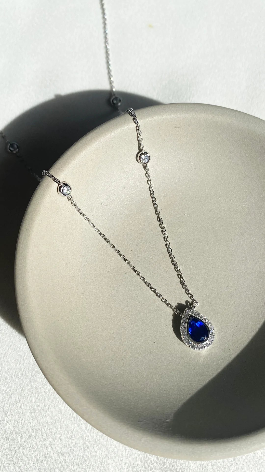 Blue sapphire Pear Cut Necklace