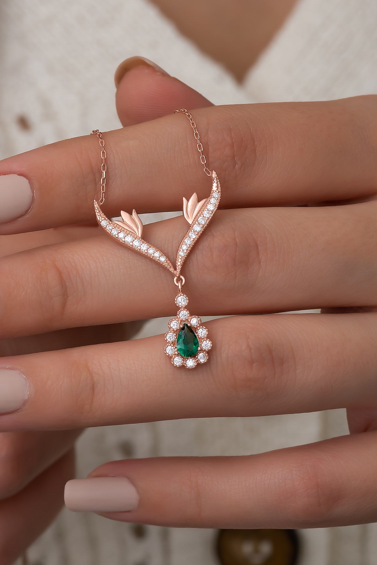 Deer Charm Green Zircon Necklace - ARTSY SILVER