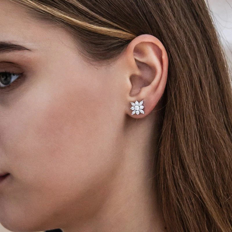 Snow Flower stud earrings